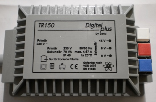 TR 150 : transformateur 230 v / 15 v  70 VA - Lenz