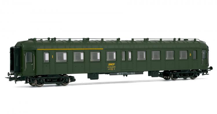 Voiture OCEM � rivets apparents 1�re/2�me classe ep IV - 