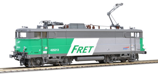 Locomotive lectrique  BB  425213  FRET  logo casquette - 