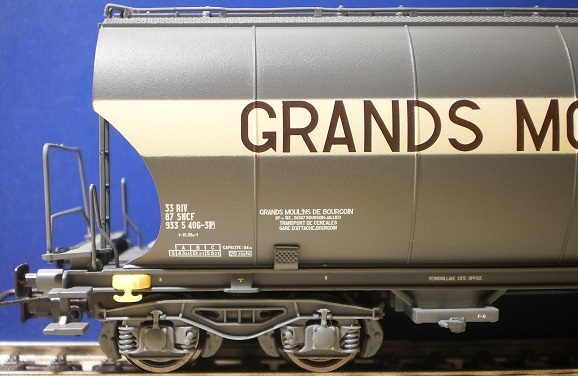 Wagon cralier  Grands Moulins de Bourgoin  ep IV - 