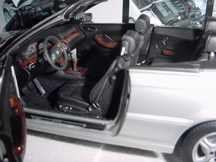 BMW 328i  cabriolet  argent  - 