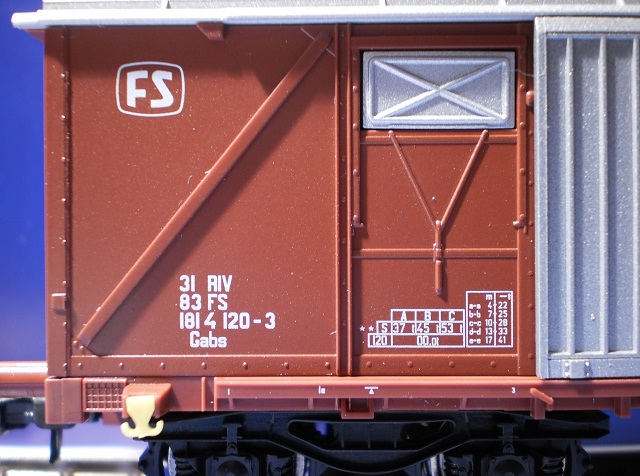 FS wagon couvert  �  bogies   ep IV - 